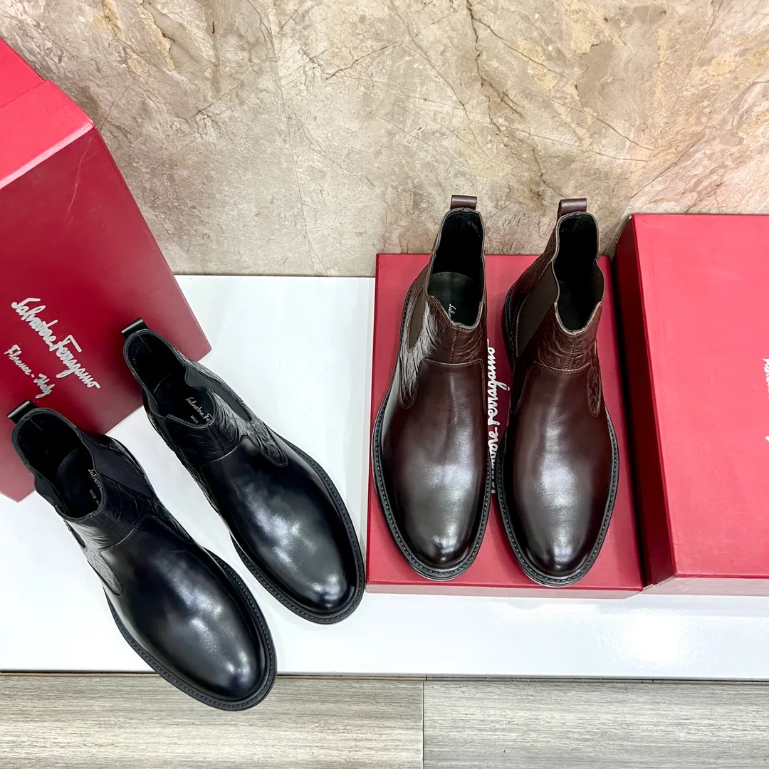 Original order quality: Men's shoes 💰700 Brand: Ferragamo (Ferragamo) One size larger: Men's size 38-44 (45 customized) Grade: Same style as the official website High-end men's shoes Material: Original cowhide, cowhide lining, original outsole Style category: Chelsea men's boots Fashion trend Color: Actual picture
